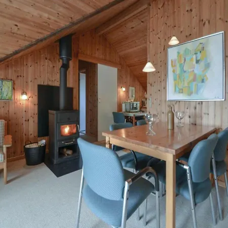 Three-bedroom Holiday In Σπίτι διακοπών Knebel