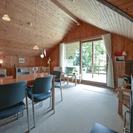 Σπίτι διακοπών Three-bedroom Holiday In