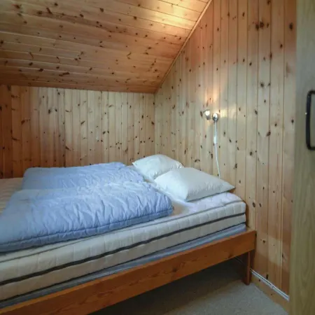 Three-bedroom Holiday In Knebel